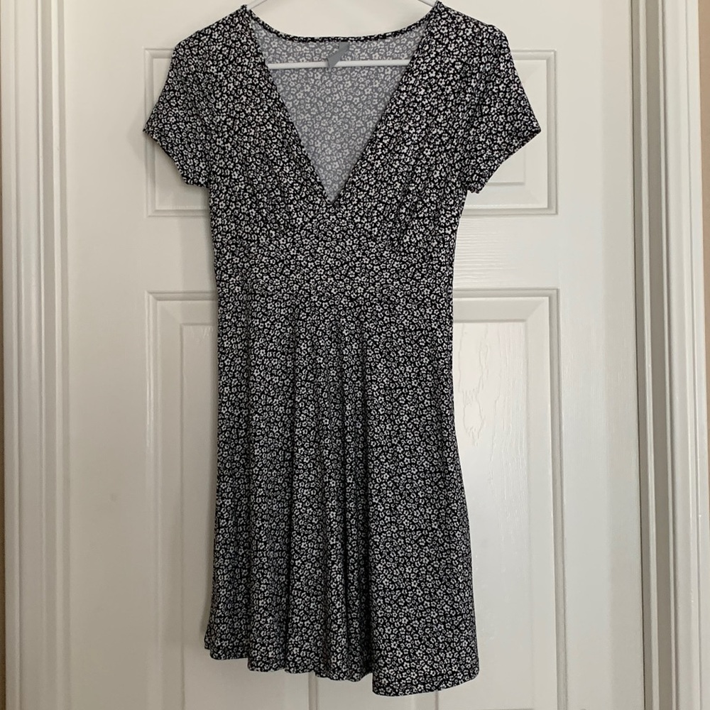 Sky & Sparrow - navy blue floral dress.